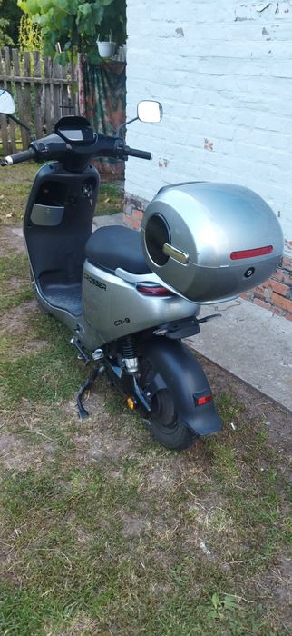 Електроскутер  Crosser CR9