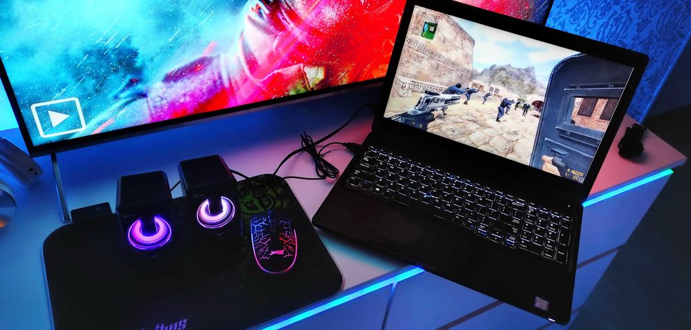 Современный Dell Perfomante \Drive или Lounge \Экран 15.6"