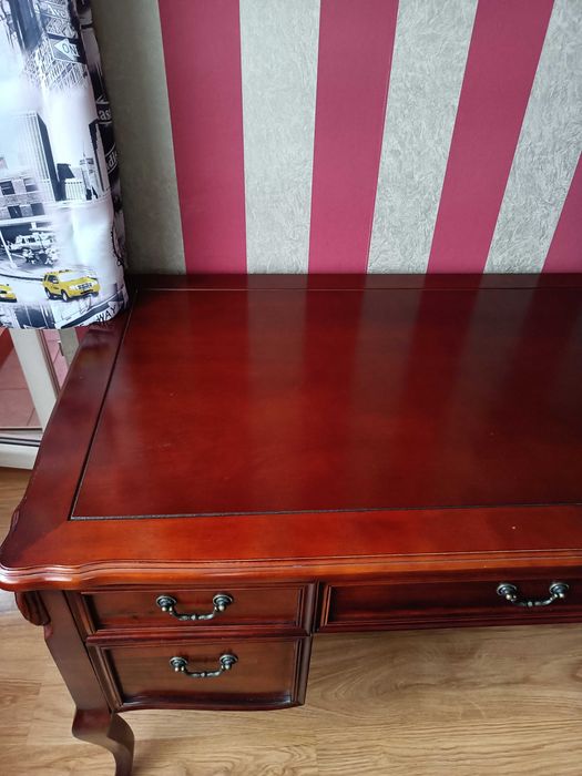 biurko  ludwikowskie gabinetowe  , kolor antyczny orzech średni połysk