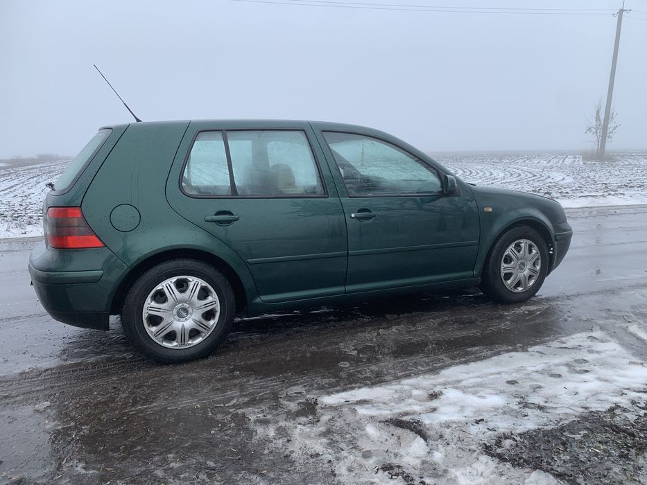 Продам фольксваген  гольф 4 GT 2.8 VR6