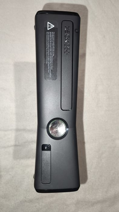 Xbox 360 Slim 500gb com Caixa  + Acessórios