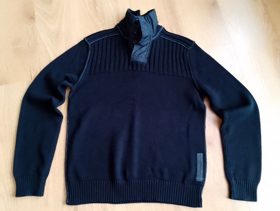 NOWY sweter męski, rozm M ( zdecydowanie)