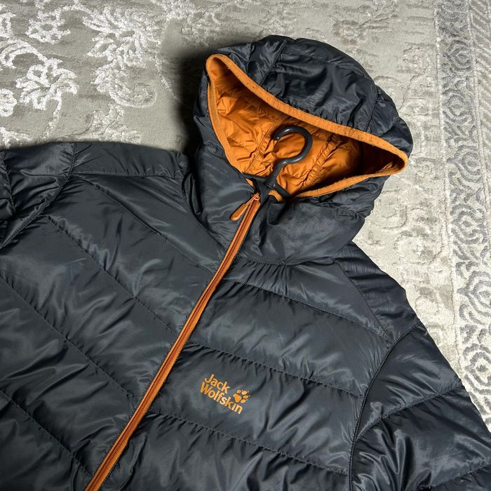 Микропуховик Jack Wolfskin