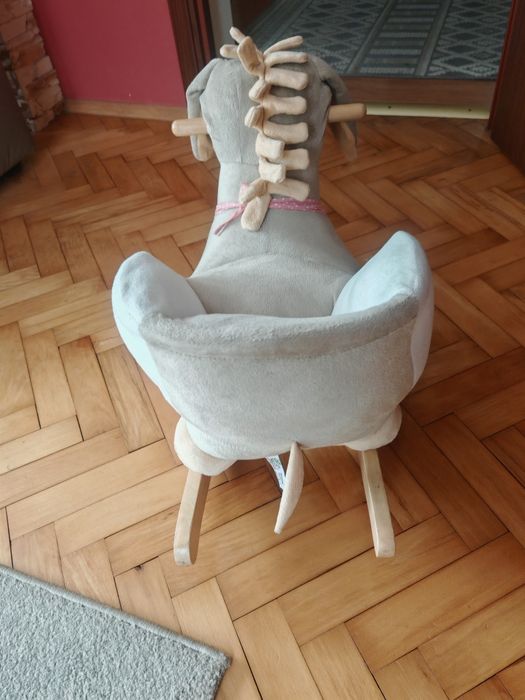 Osiołek na biegunach.