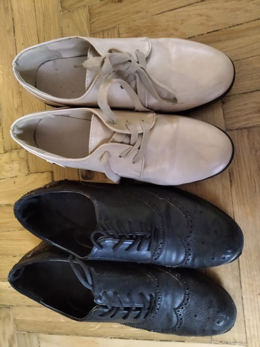 Туфлі жіночі, бежеві 38,чорні 39