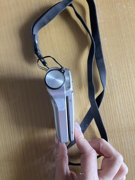 Câmara de Vídeo SANYO Xacti CG6  6MP
