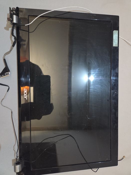 Sprzedam klapę Matrycy do Laptopa ACER V30-571G [całośc]