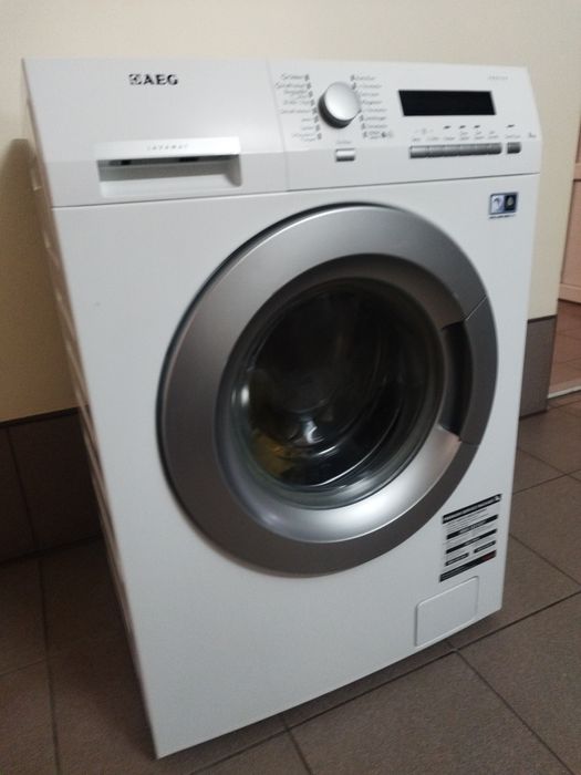 Пральна машина AEG 8 кг,  звужена 60×50