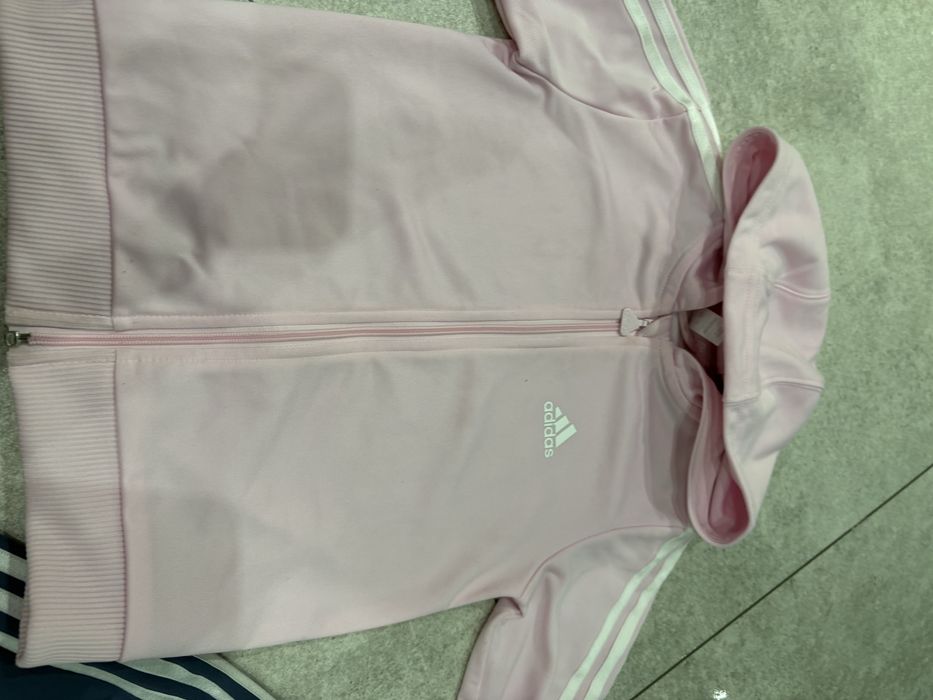 Dres dla dziewczynki Adidas 104
