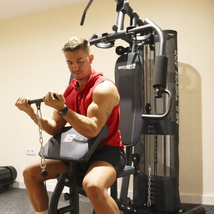 Máquina multifunções Multigym 400