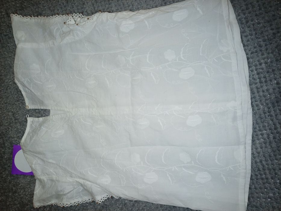 T-shirt branca xs