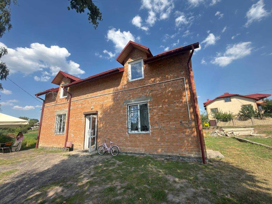 Продаж будинку в с. Куликів !