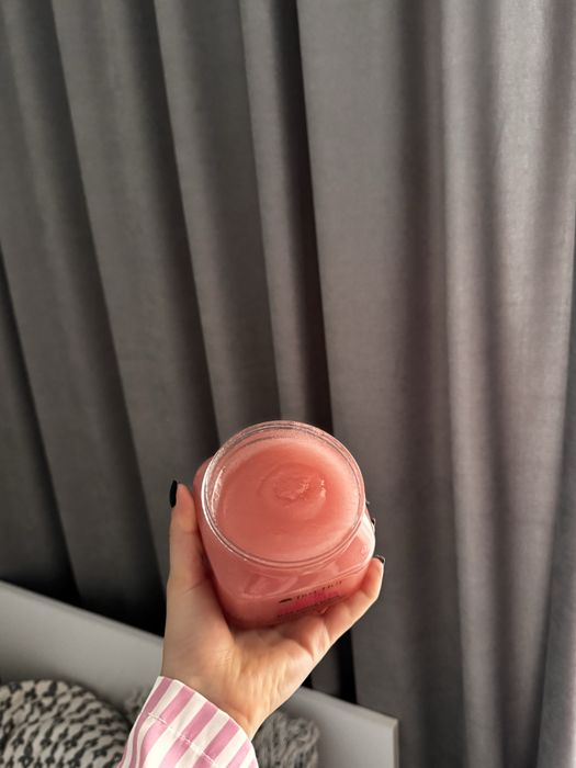 Новий скраб tree hut