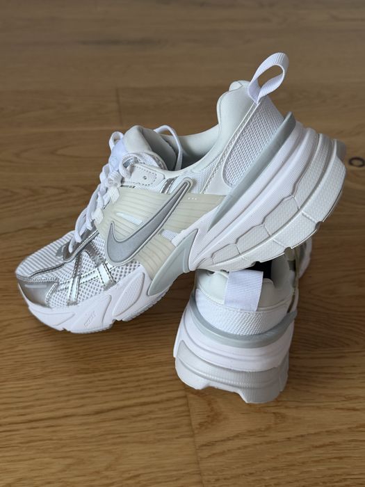 Кроссовки Nike V2K RUN, p. 43
