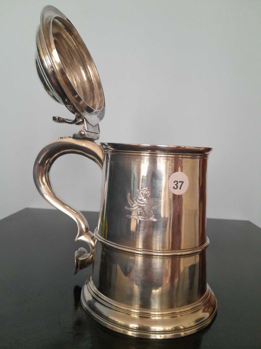 Srebrny kufel  Jerzego II 1736 rok