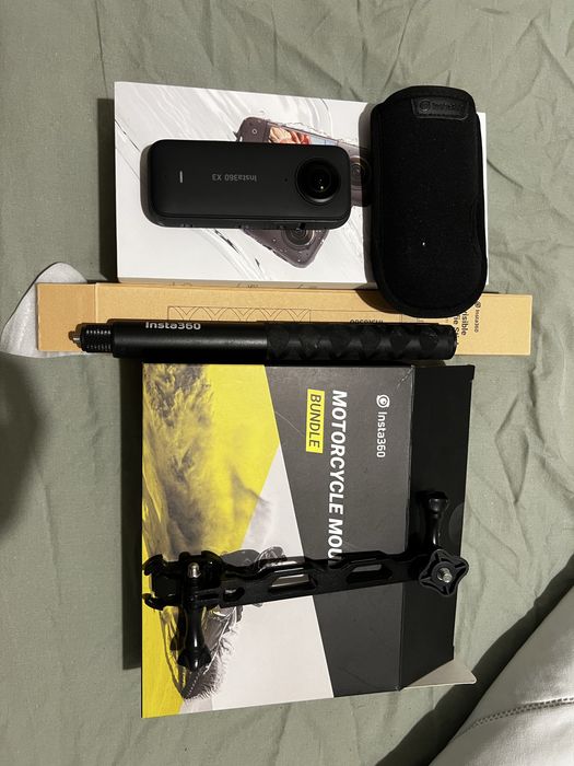 Insta 360 X3 camera filmadora