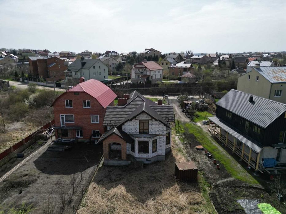 Продаж 2-х поверхового Будинку бізнес класу Малехів 5 км до Львова - View 2