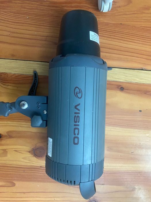 Продам студійні спишку Visico