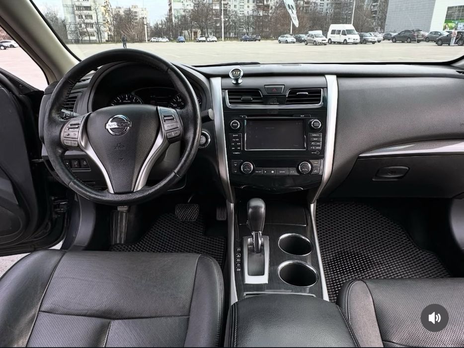 Ніссан Альтіма 2013