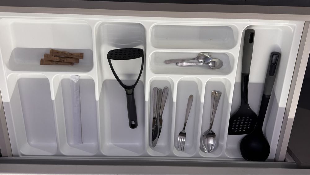 Сдам Аренда Стильная 1комнатная квартира Скай Сити Варненская Инглези