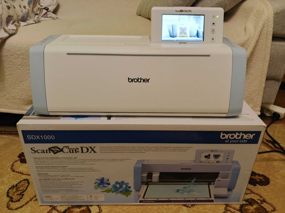 Ploter, Wycinarka do naklejek Brother SDX100 Scan N Cut
