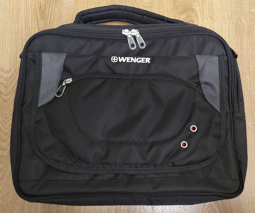 Сумка для ноутбука 16" Wenger + ремешок, лёгкое б/у, Китай
