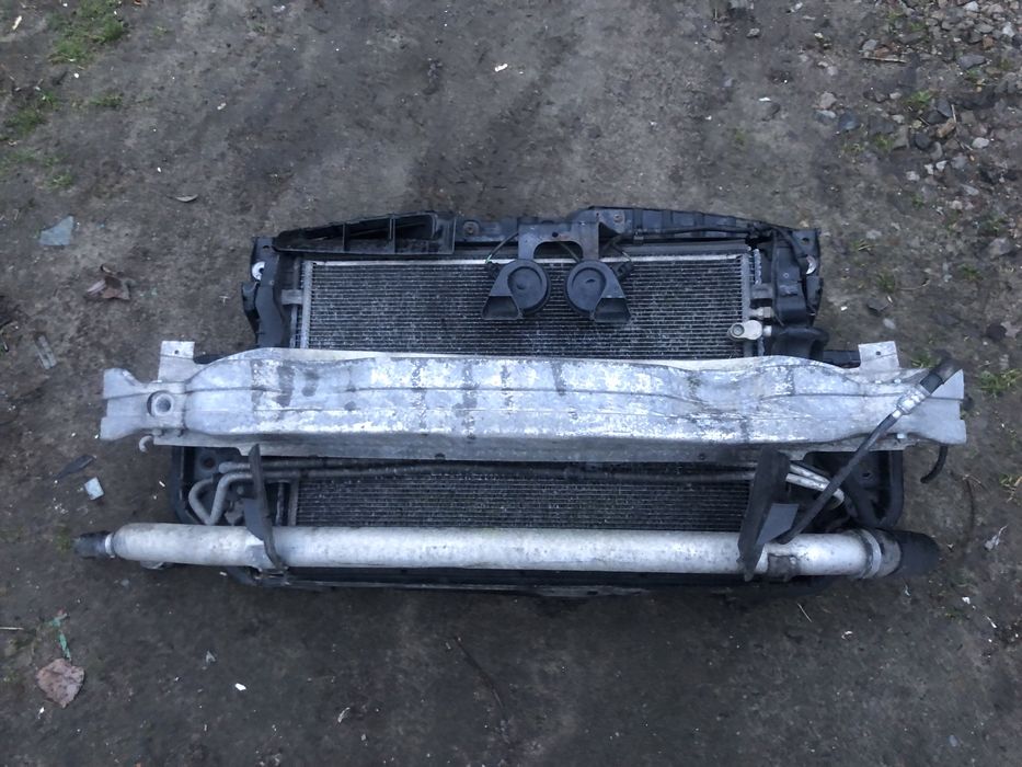 Передній телевізор установочна панель Audi A6 C6 Ауді А6 Ц6 2.0 Tdi