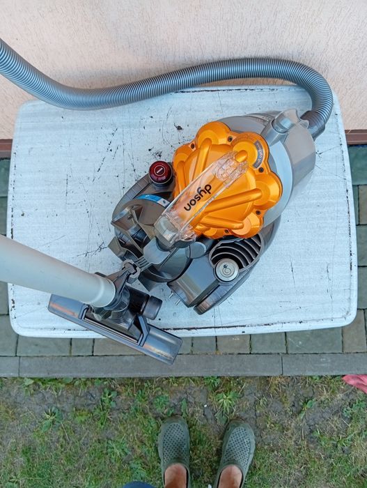 Пилосос професійний DYSON з Німеччини