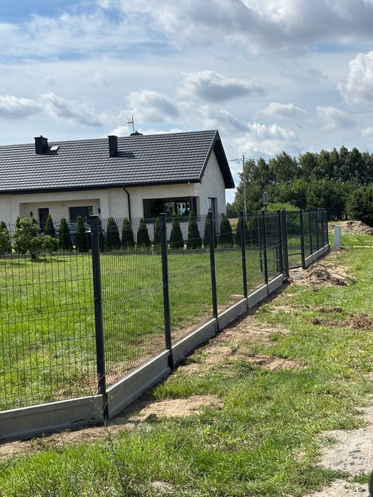 Montaż ogrodzeń panelowych