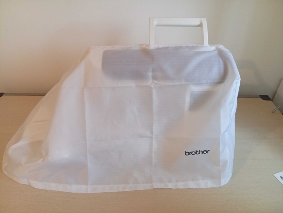 Máquina de Bordar Brother Innovis