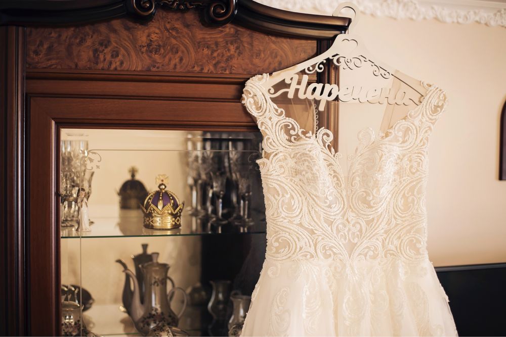 Продам Весільну сукню