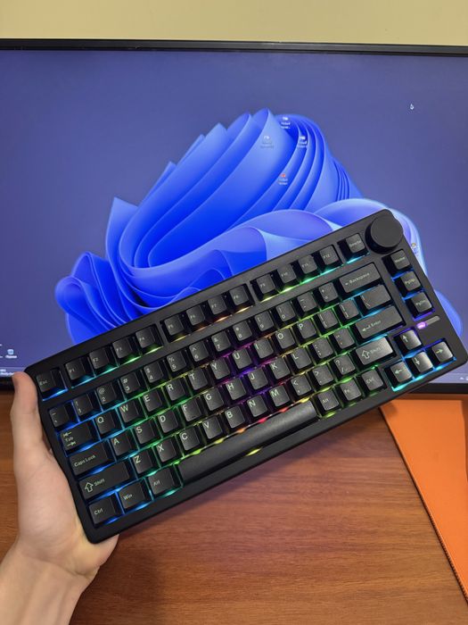 Игровая клавиатура Epomaker QK81