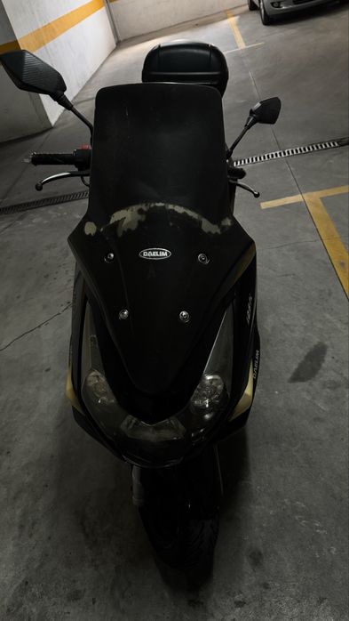 Scooter DAELIM S3 - 125 cc (PARA PEÇAS)