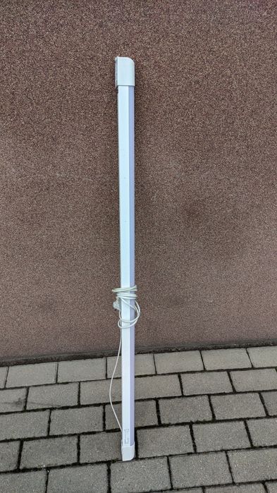 Świetlówka, używana, stan dobry, sprawna.