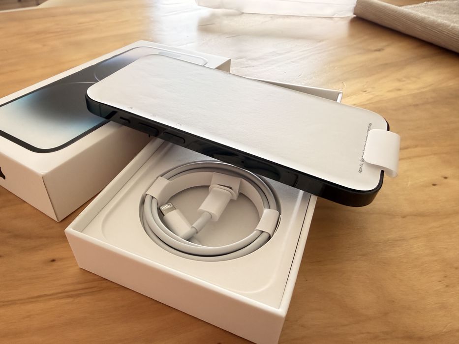 iPhone 14 Pro imaculado