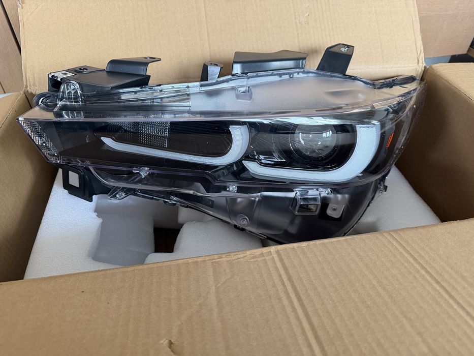 Передні фари на Mazda CX 5 2022-2025 KPF151030  KPF3-51040