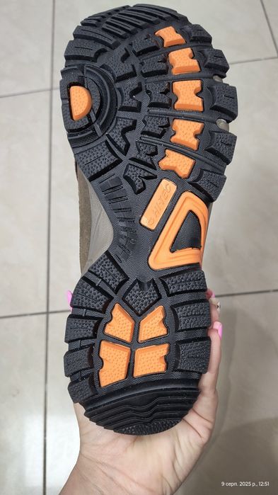 ОРИГІНАЛ Кросівки HI-TECH 500498 US 9 EU 42 осінь- зима коричневі трек