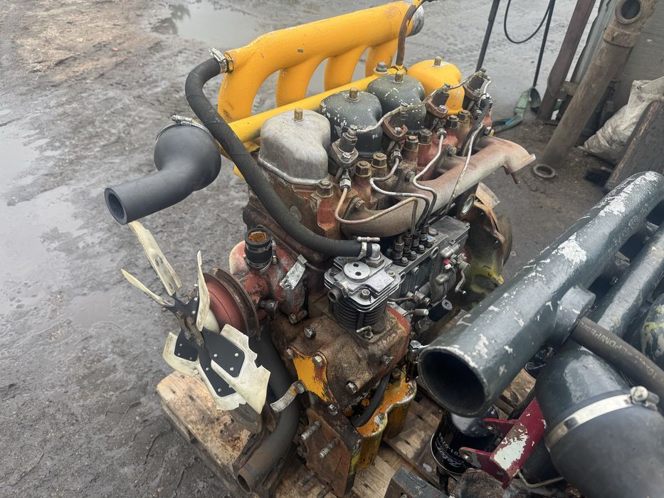 Silnik 4 cylindrowy Ursus Zetor 60 KM 64 KM C-360/7211/6211/5718/6011