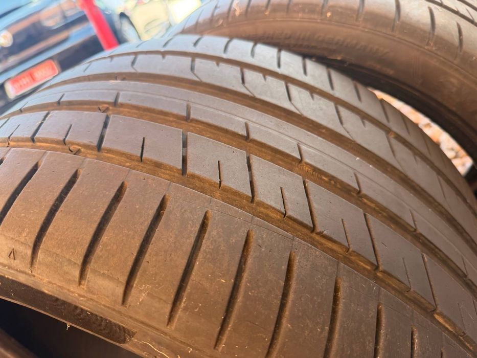 Продам літню гуму 275/30/20