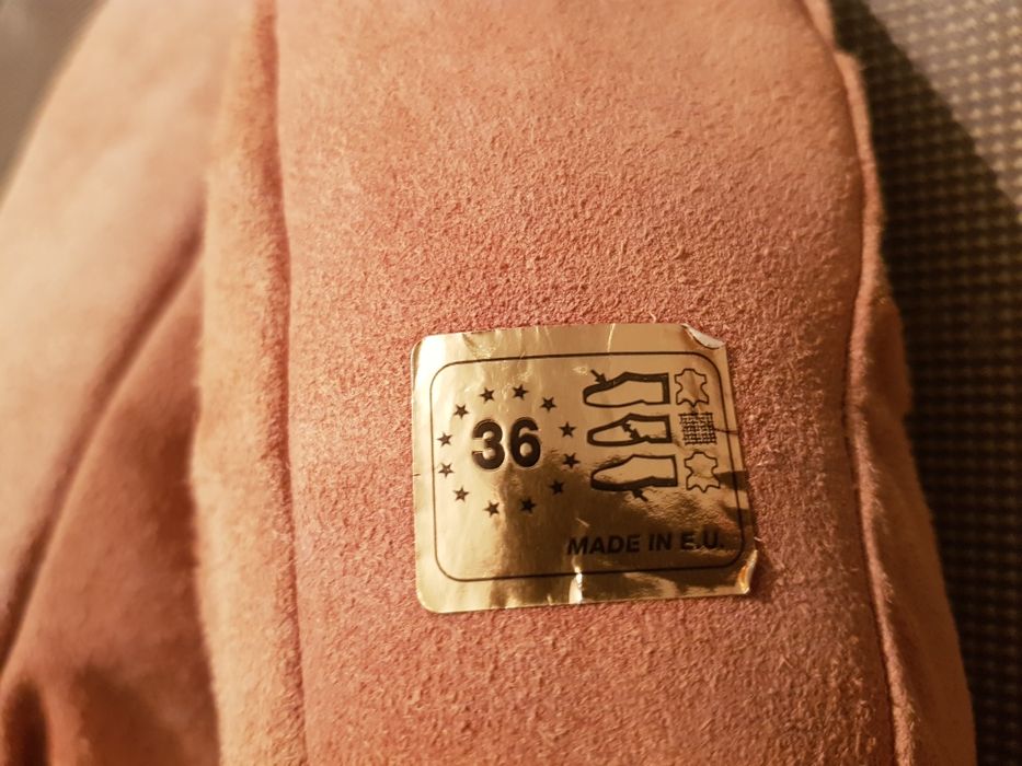 par de pantufas feitas à mão muito quentes nr. 36