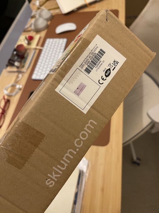 Lâmpada Sklum suspensa linear LED 120 cm em metal