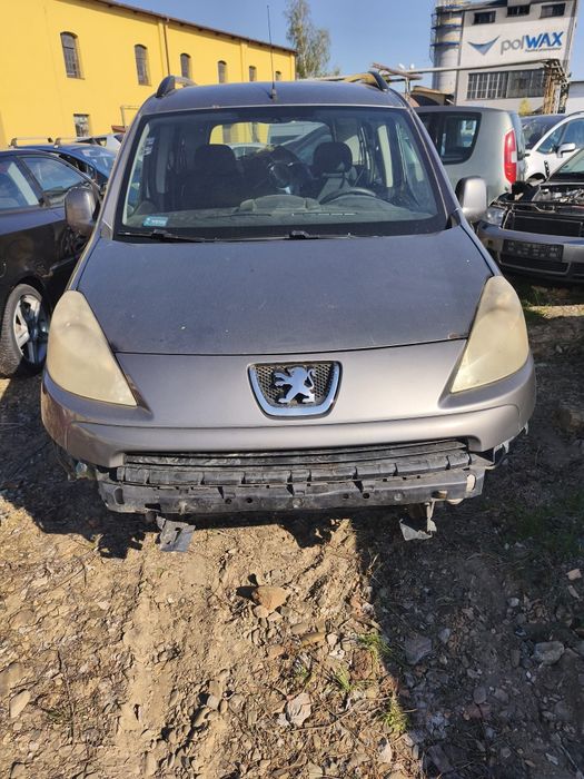 Peugeot partner 2010 wszystkie części