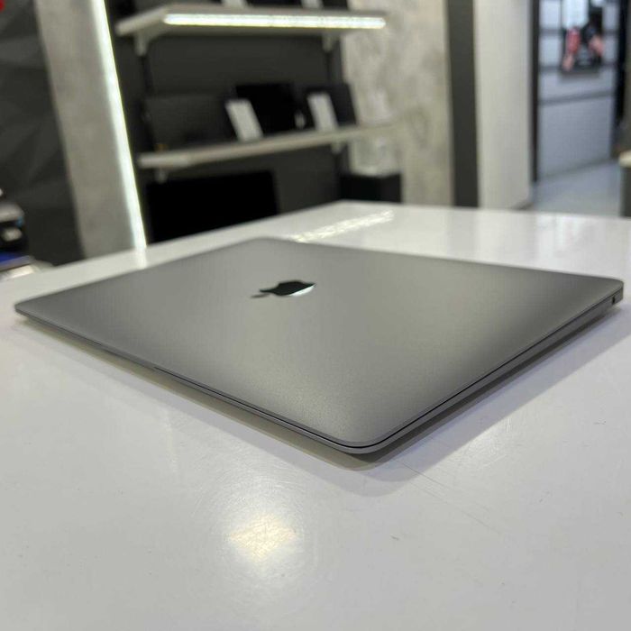 Apple MacBook Air A2337 13.3" Apple M1/16Gb/512Gb/Sequoia