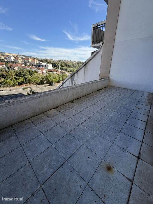 Excelente apartamento T3 duplex, renovado e completamente mobilado