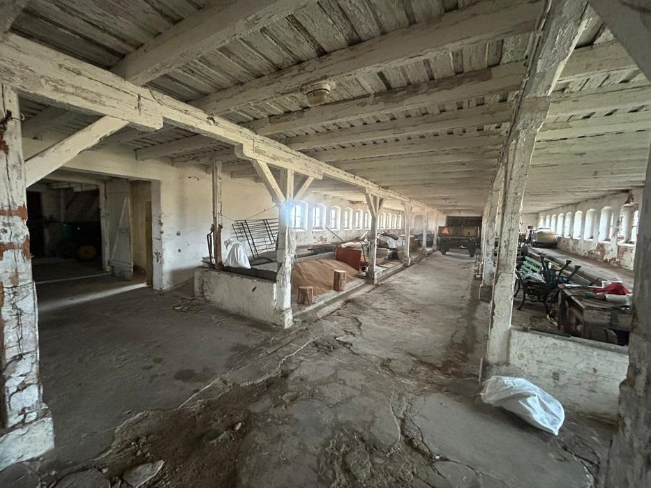 Gospodarstwo rolne 8.17ha/stodoła 445m2