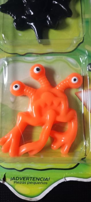 Conjunto de 3 monstros peganhetos