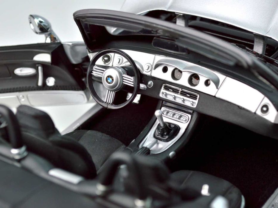 Колекційна модель Kyosho BMW Z8 E52 Cabriolet (1:18), срібляста