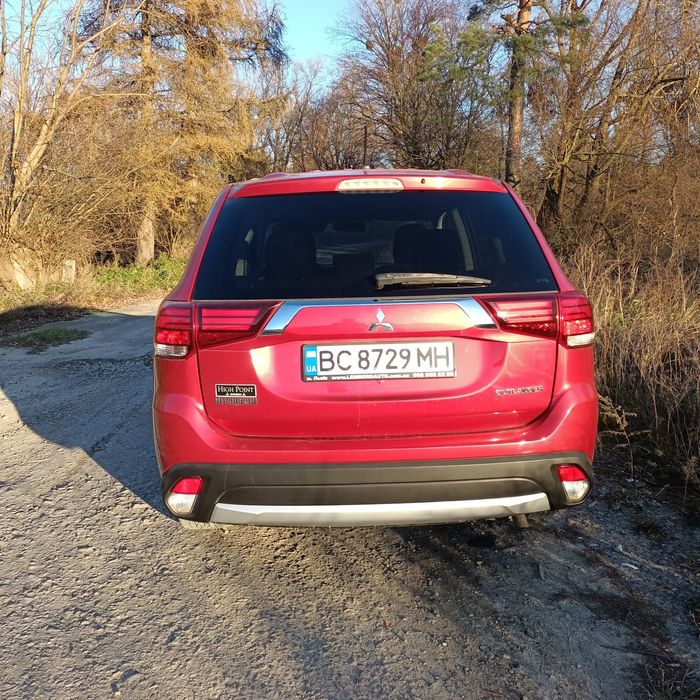 Mitsubishi Outlander Se