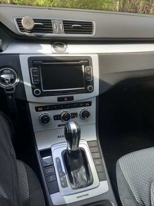 Volkswagen Passat B7 Alltrack / пассат б7 2.0  дизель 4х4