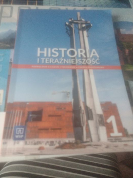 Podręcznik do historii HIT